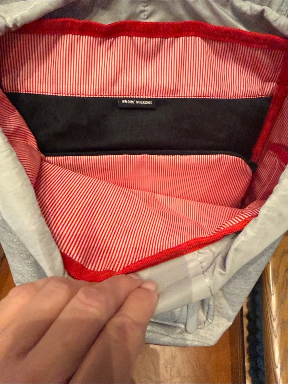Herschel Supply Company spacious top